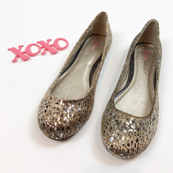 JustFab Shoes - JustFab NEW taupe speckled flats size 10